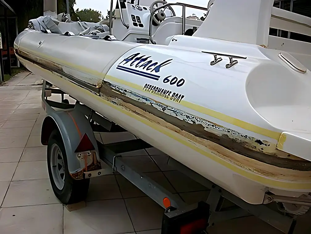 Rubbing strake replacement inflatable boat Attack, before