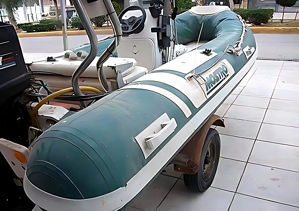 Tube reinforcement on a Mostro inflatable boat, before