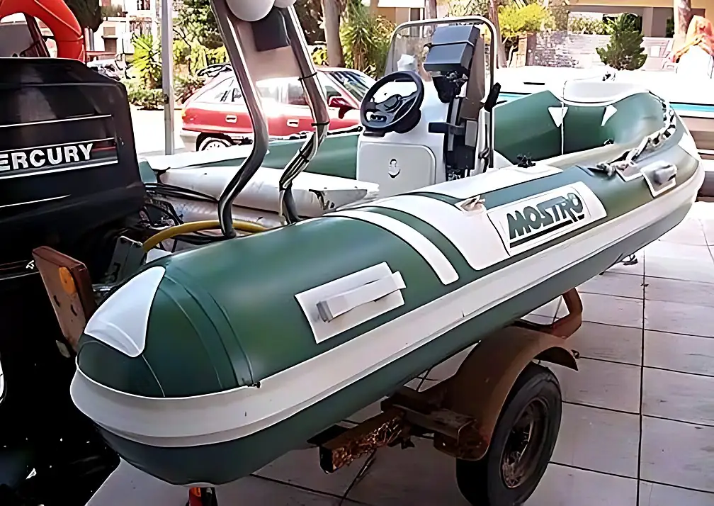 Tube reinforcement on a Mostro inflatable boat, after
