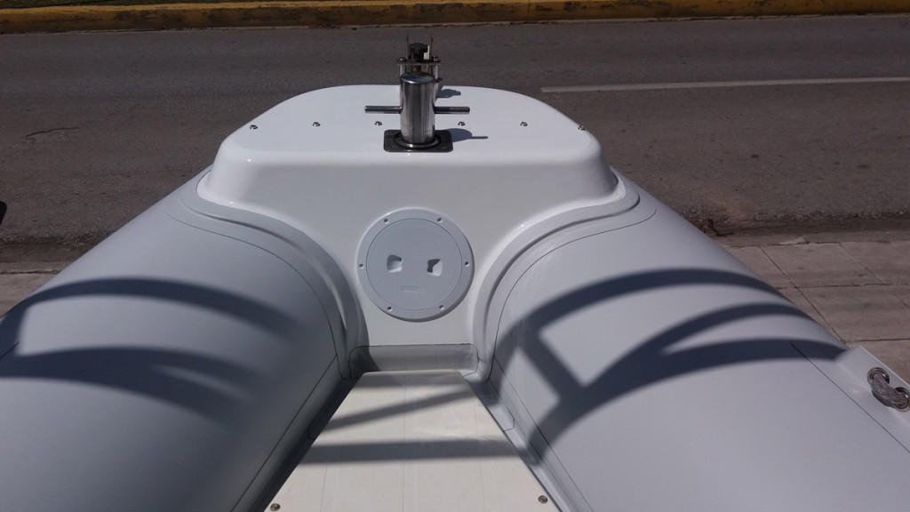 Allagi_aerothalamou_se_fouskoto_skafos_Watercraft_610