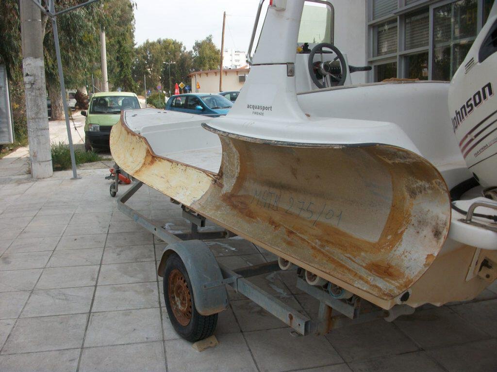 Αλλαγή αεροθαλάμου σε φουσκωτό σκάφος BAT