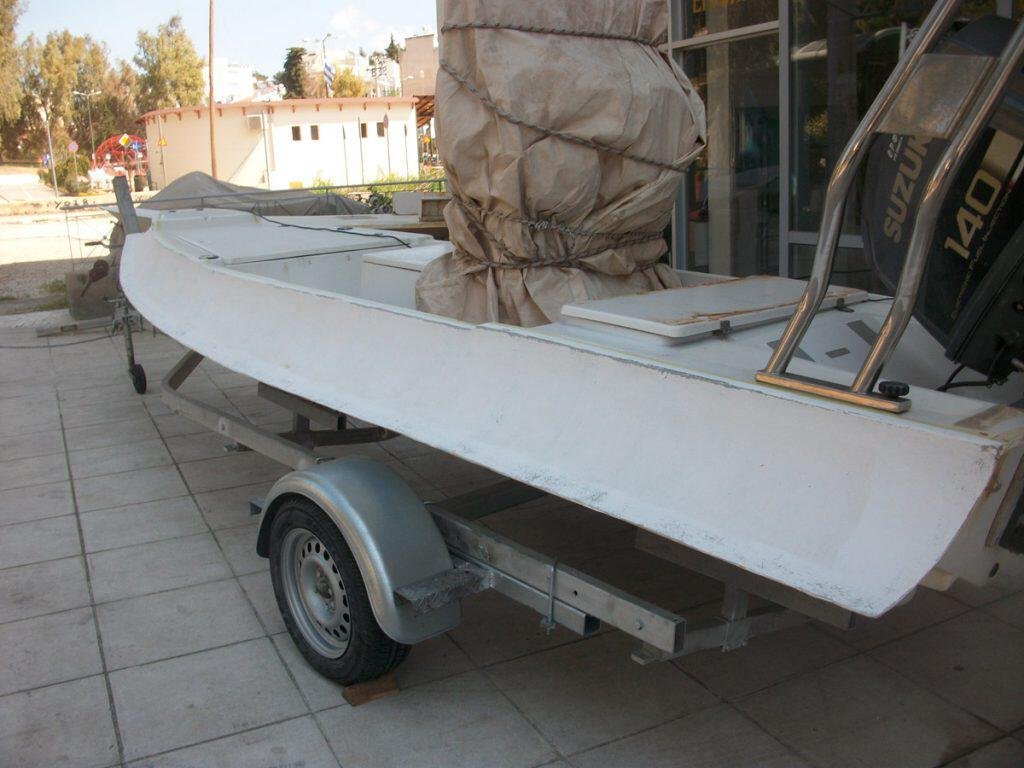 Αλλαγή αεροθαλάμου σε φουσκωτό σκάφος Poseidon