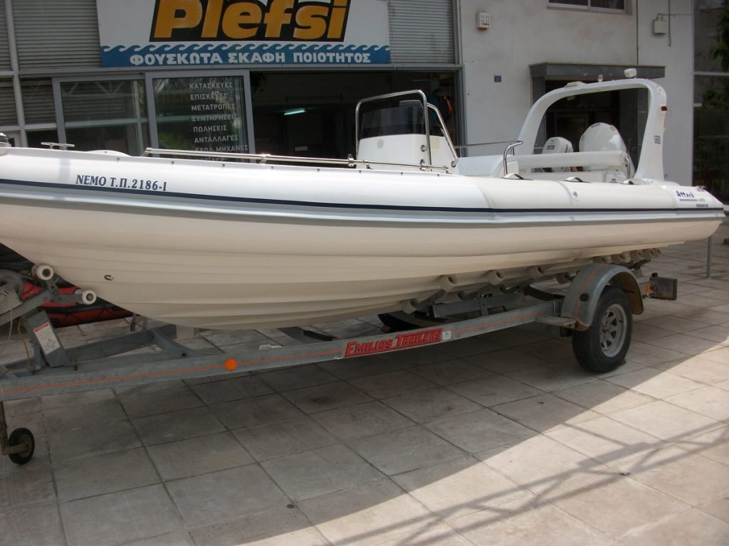 Αλλαγή κυματοθραύστη φουσκωτό σκάφος Attack