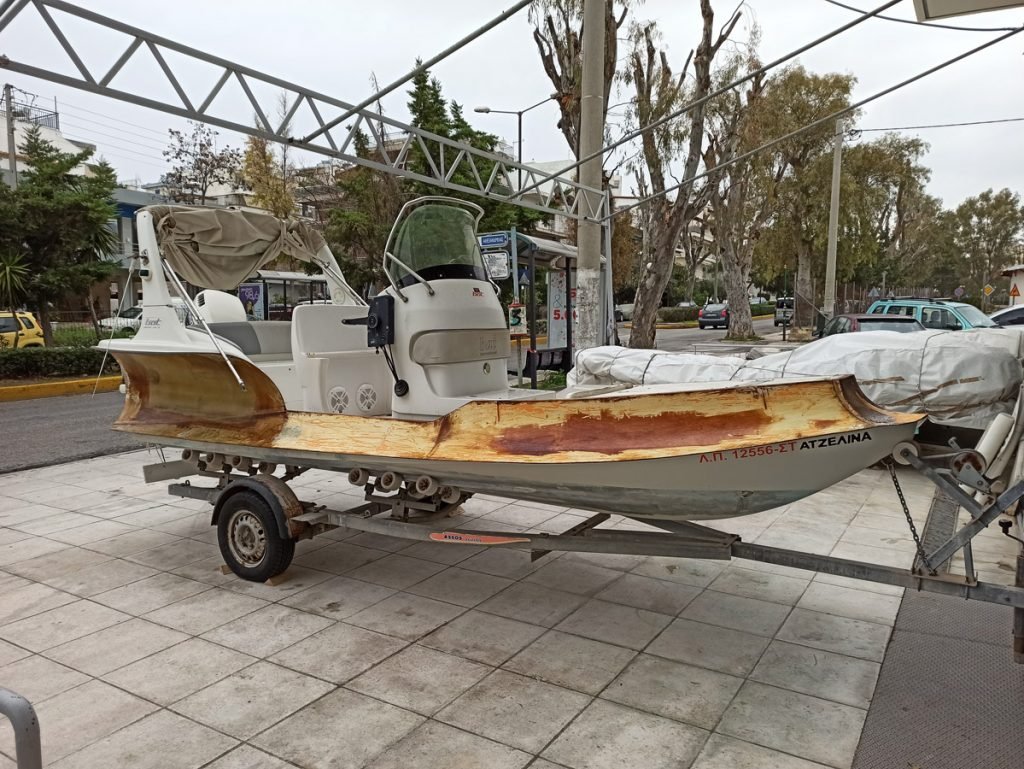 Αλλαγή αεροθαλάμου σε φουσκωτό σκάφος Bat